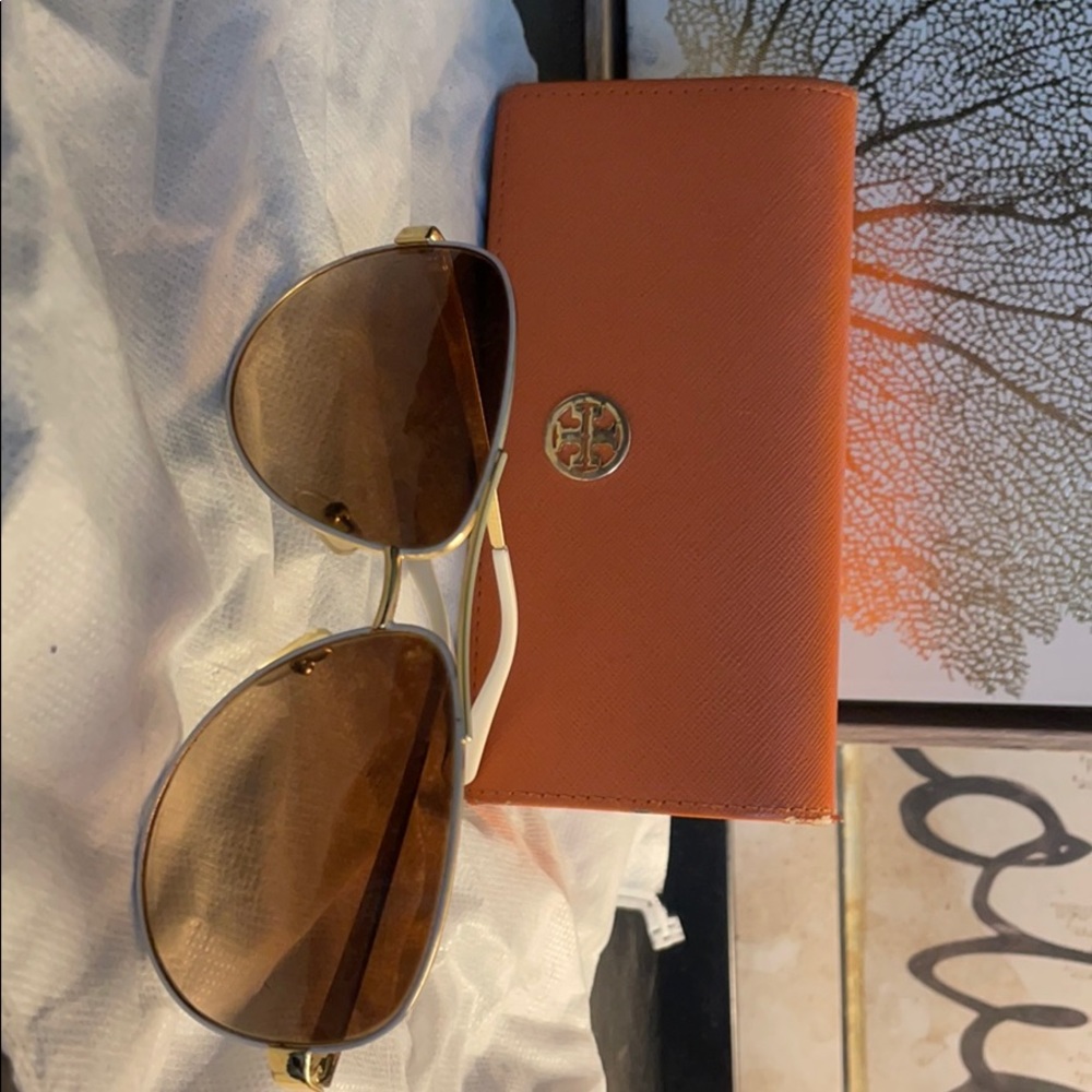 Tory Burch aviator sunglasses